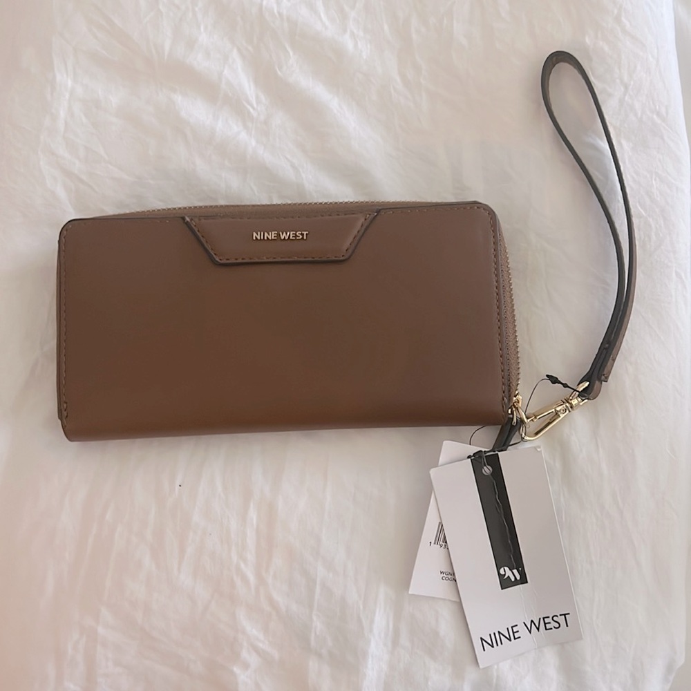 Brown zip wallet
